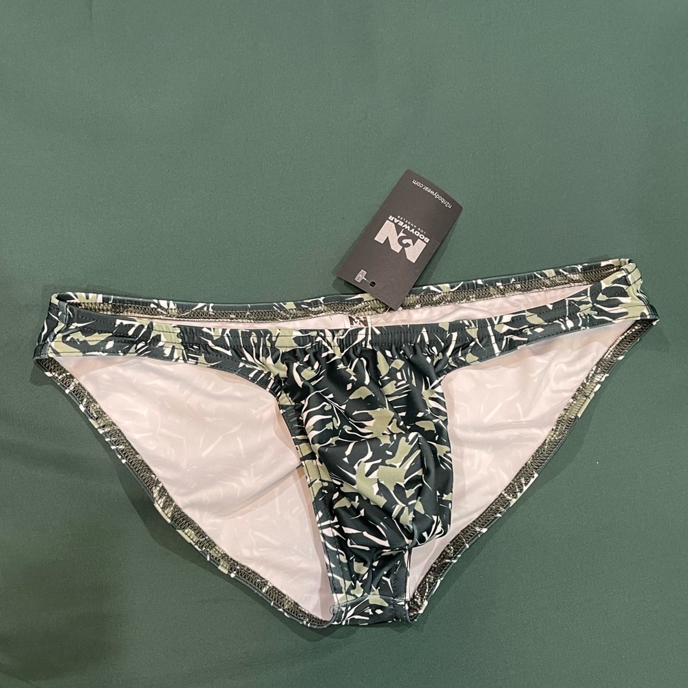 N2N swim brief